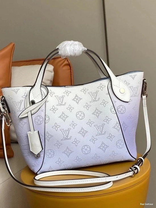 Fake Louis Bags LOUIS PM VUITTON HINA 0817
